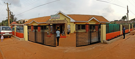 Twumasiwaa Medical Centre